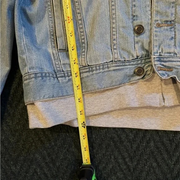 American Rag Light Blue Jean Jacket with Hood - Picture 4 of 10